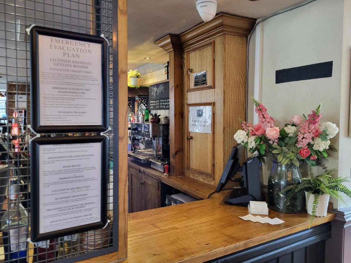 The Black Hat Ilkley Esterno foto