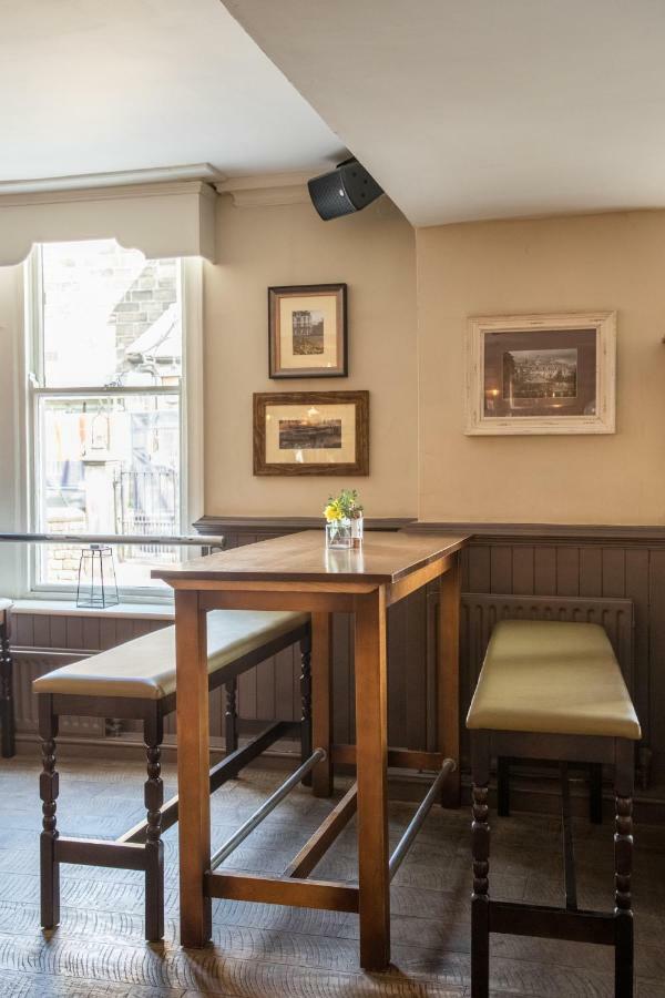 The Black Hat Ilkley Esterno foto